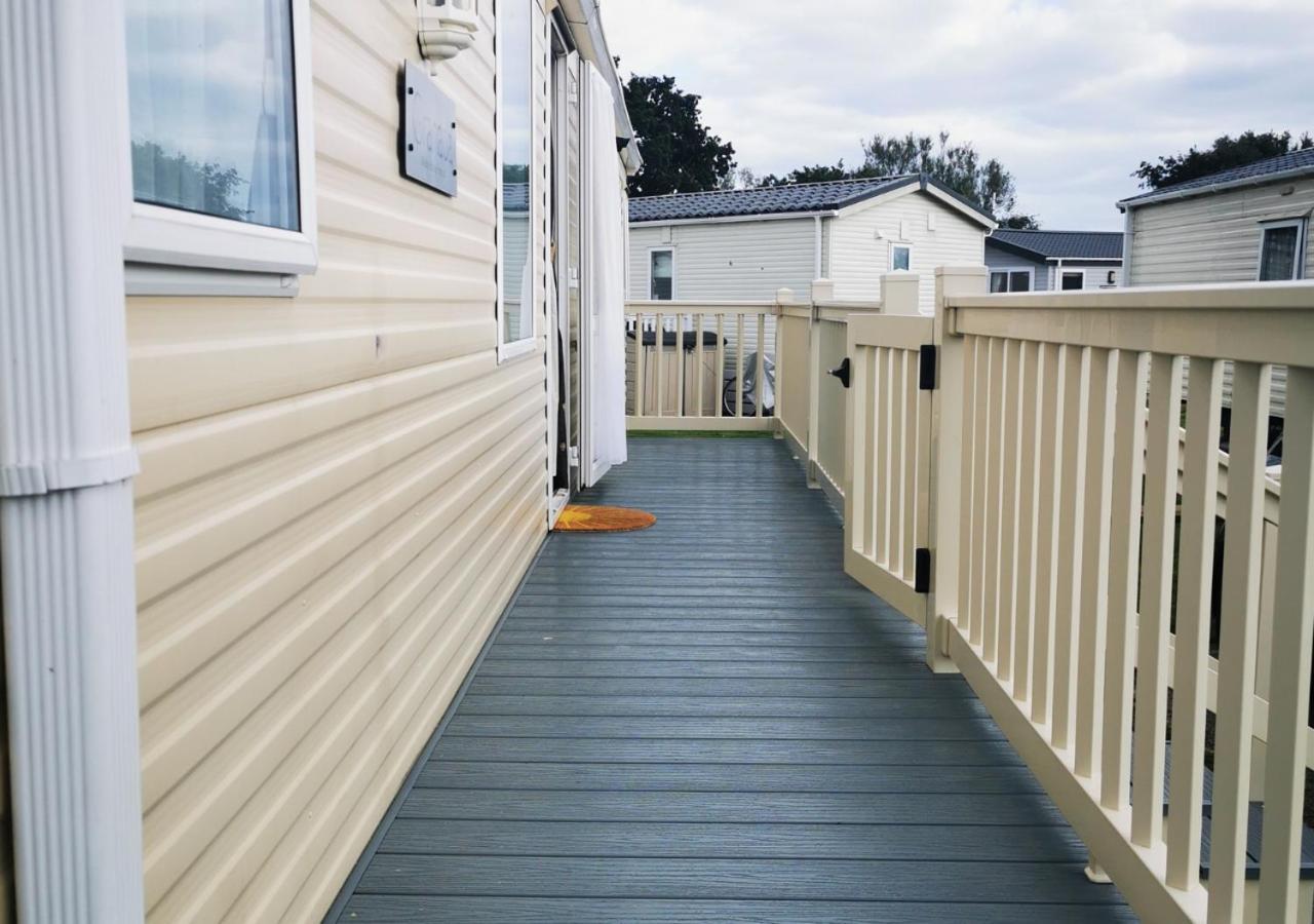 Tranquil 6 Berth Luxury Holiday Home Chichester Luaran gambar